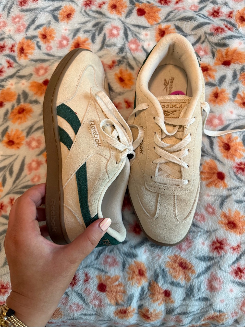 Reebok Cream Suede Sneakers with Dark Green Stripe - Picture 2 of 2